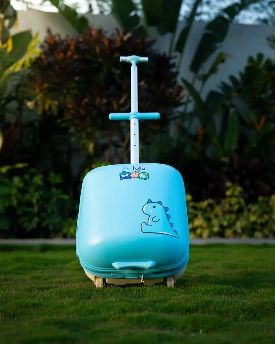 Toto Baby Care Roll N Go – Kids Ride-on Suitcase (3–7 Years) - Blue - Image 5
