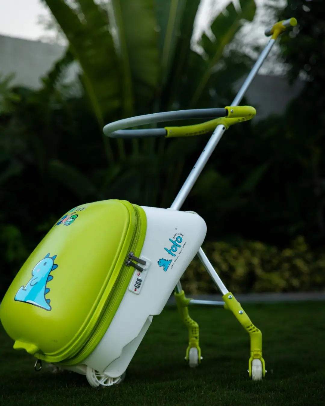 Toto Baby Care Roll N Go – Kids Ride-on Suitcase (3–7 Years) - Green - Image 11